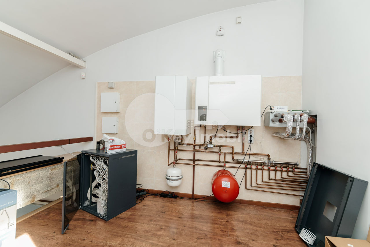 Oficiu spre chirie de 360 mp, Centru, 4320 € ! foto 16