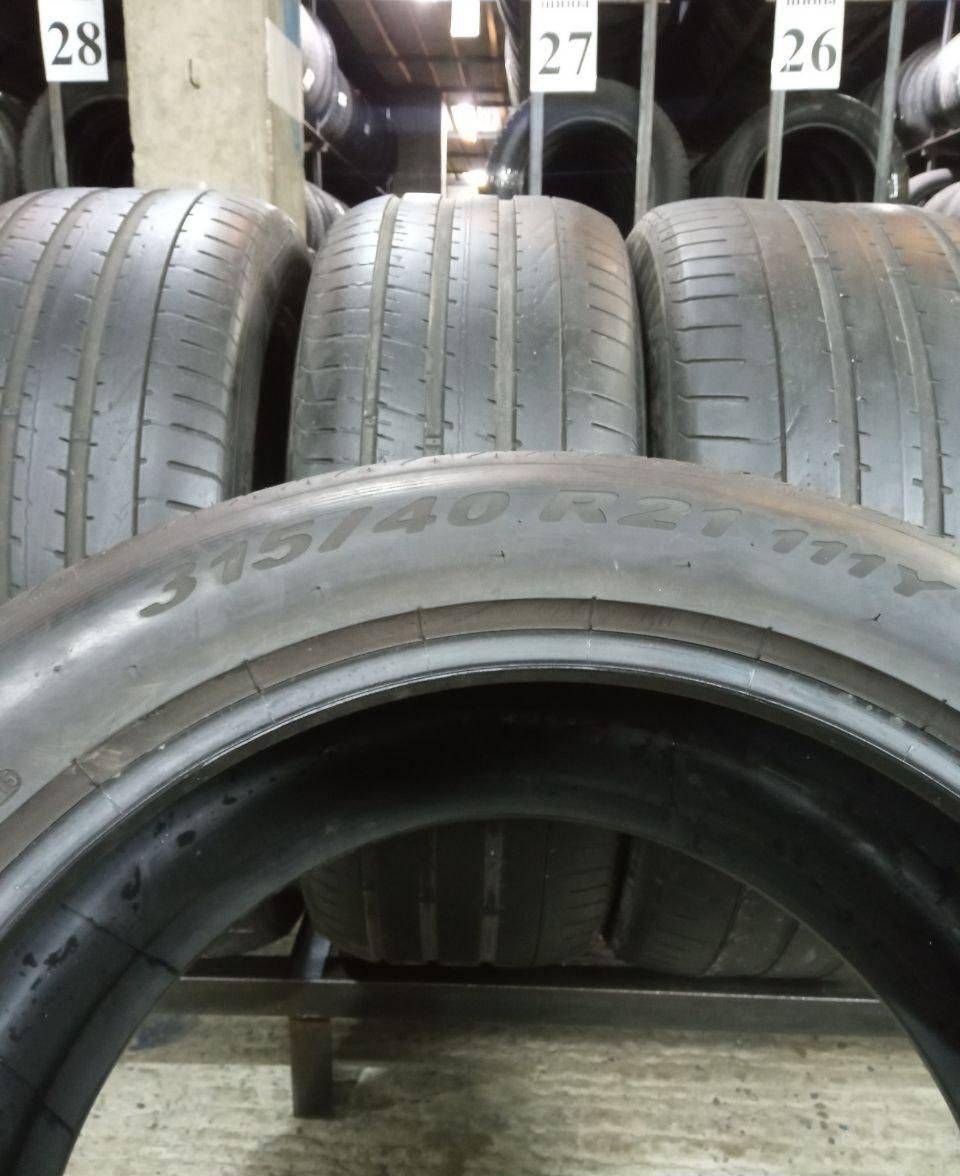 275/45 R21 - 315/40 R21 ( Pirelli P Zero )