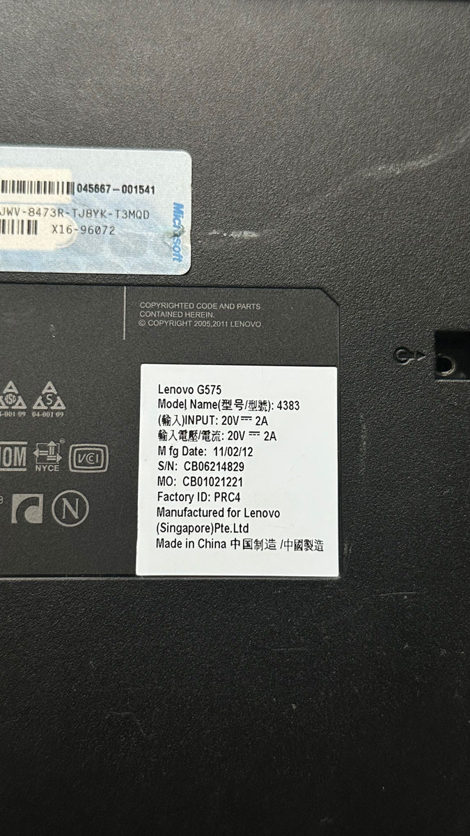 Lenovo G575  фото 5