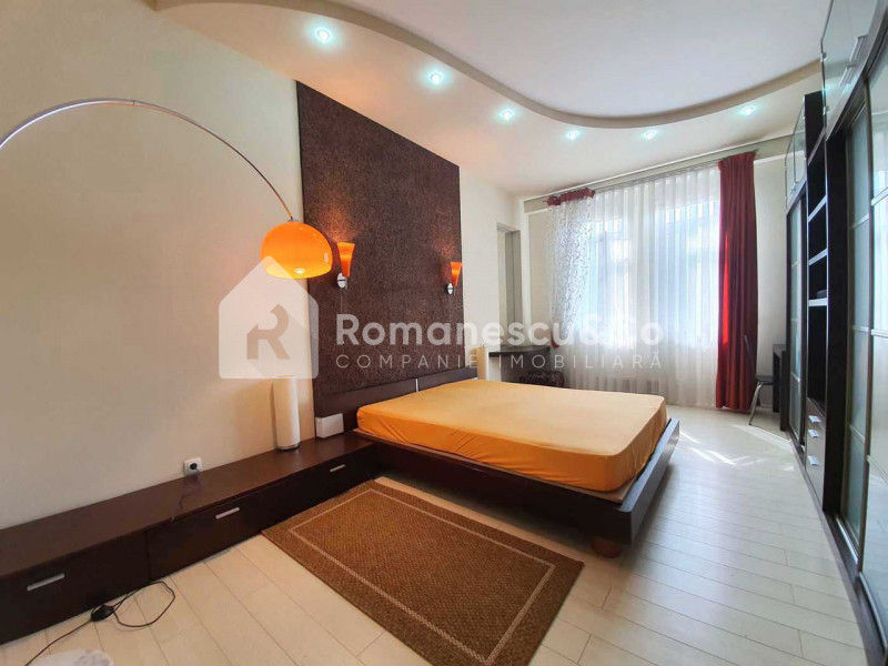 Apartament cu 2 camere, 70 m², Centru, Chișinău foto 2