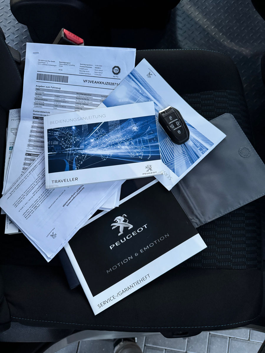 Peugeot Traveller foto 8