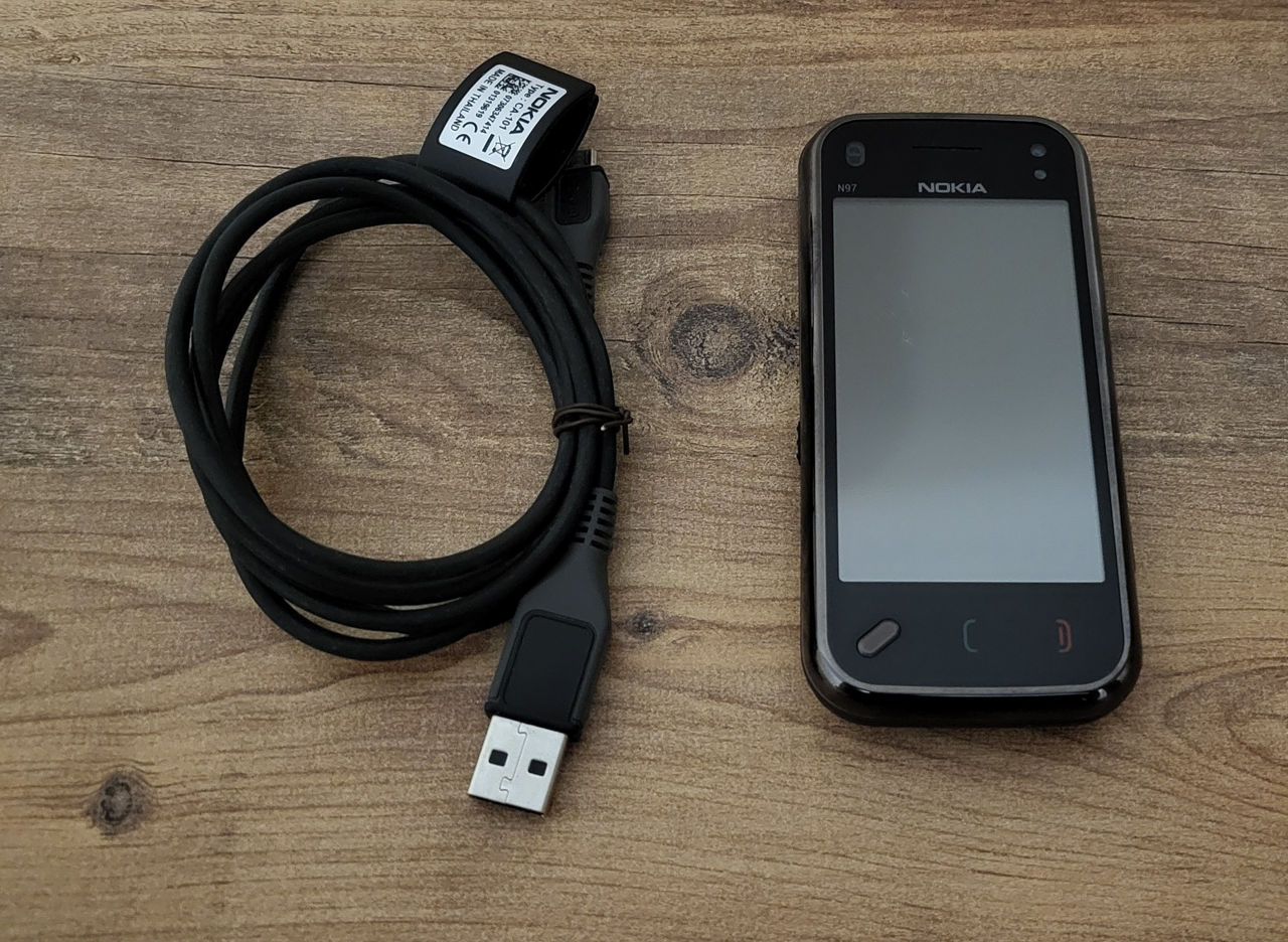 se vinde Nokia N97 mini in stare ca noua foto 5