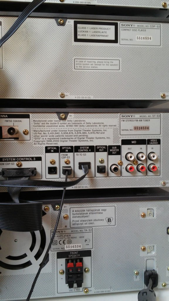 Sony MHC-S3 mini sistema foto 1