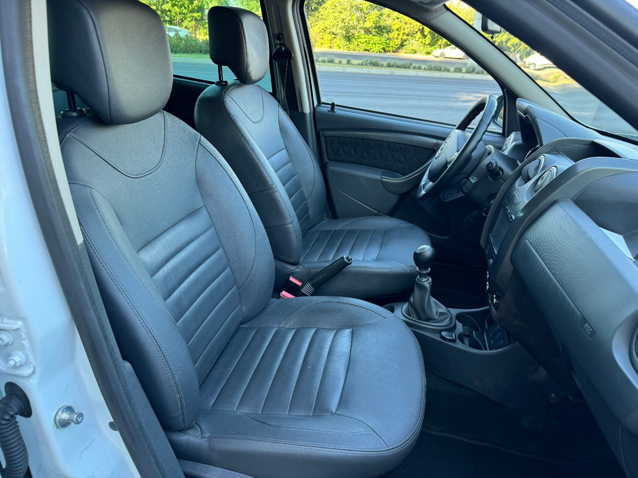 Dacia Duster foto 9