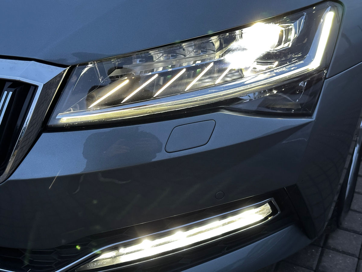 Skoda Superb foto 6