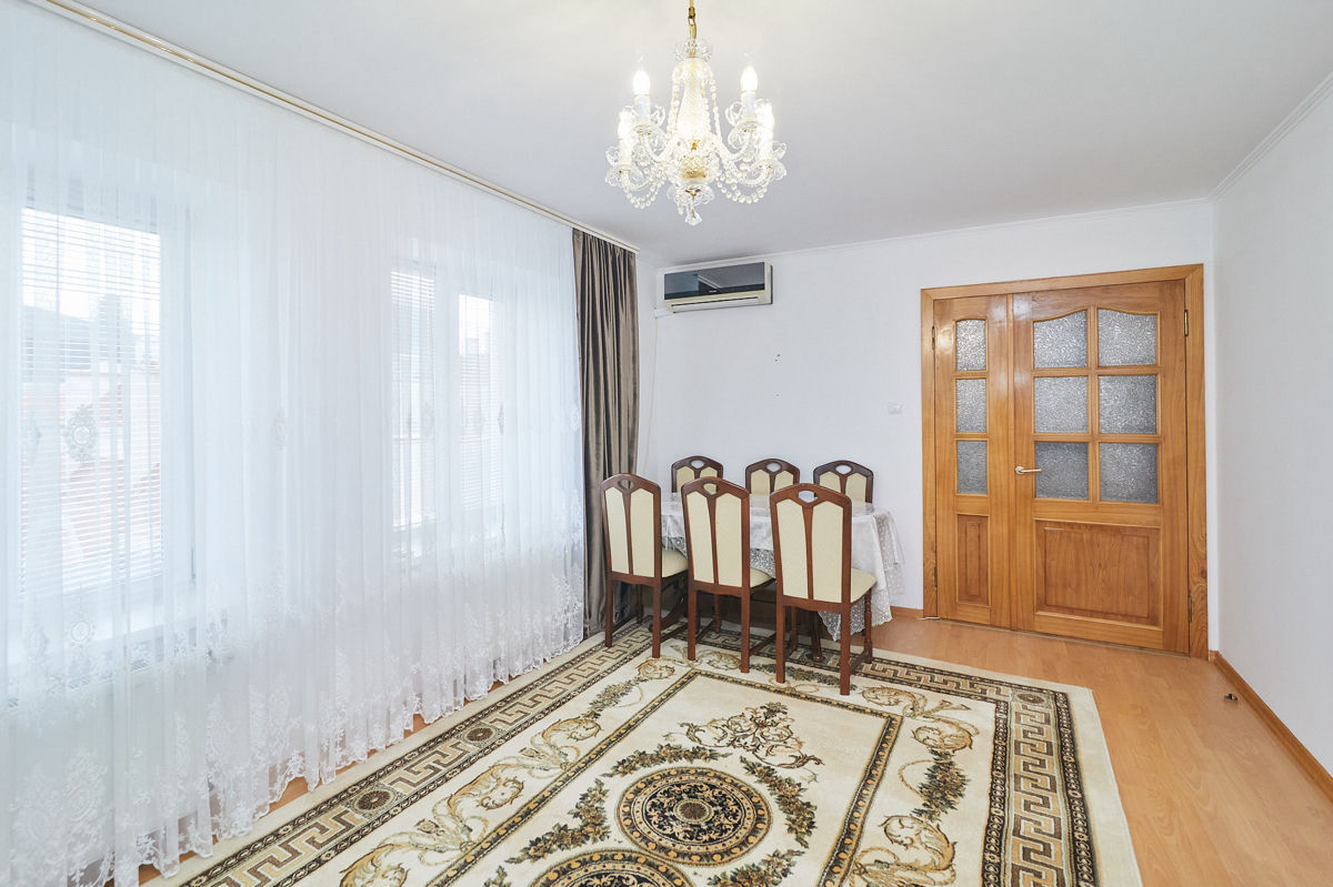 Apartament cu 5 camere sau mai multe, 154 m², Centru, Chișinău foto 8