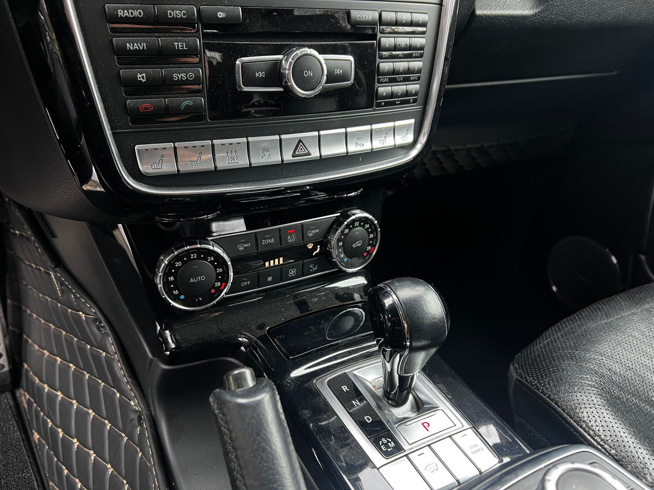 Mercedes G-Class foto 7