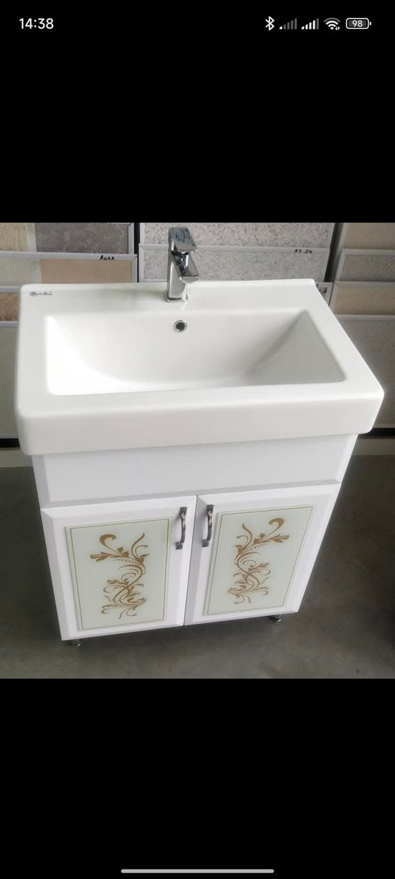 Mobilier pentru baie și obiecte sanitare   foto 1