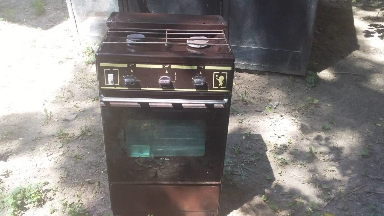 Газовая плита две конфорки