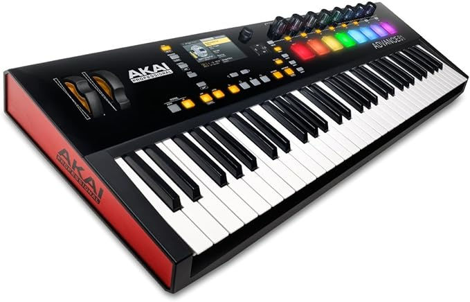 Akai Advance 49 (made in Taiwan). Yamaha MoDX 6+ (Montage) foto 1