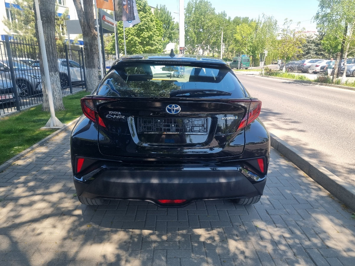 Toyota C-HR 2021 photo 7