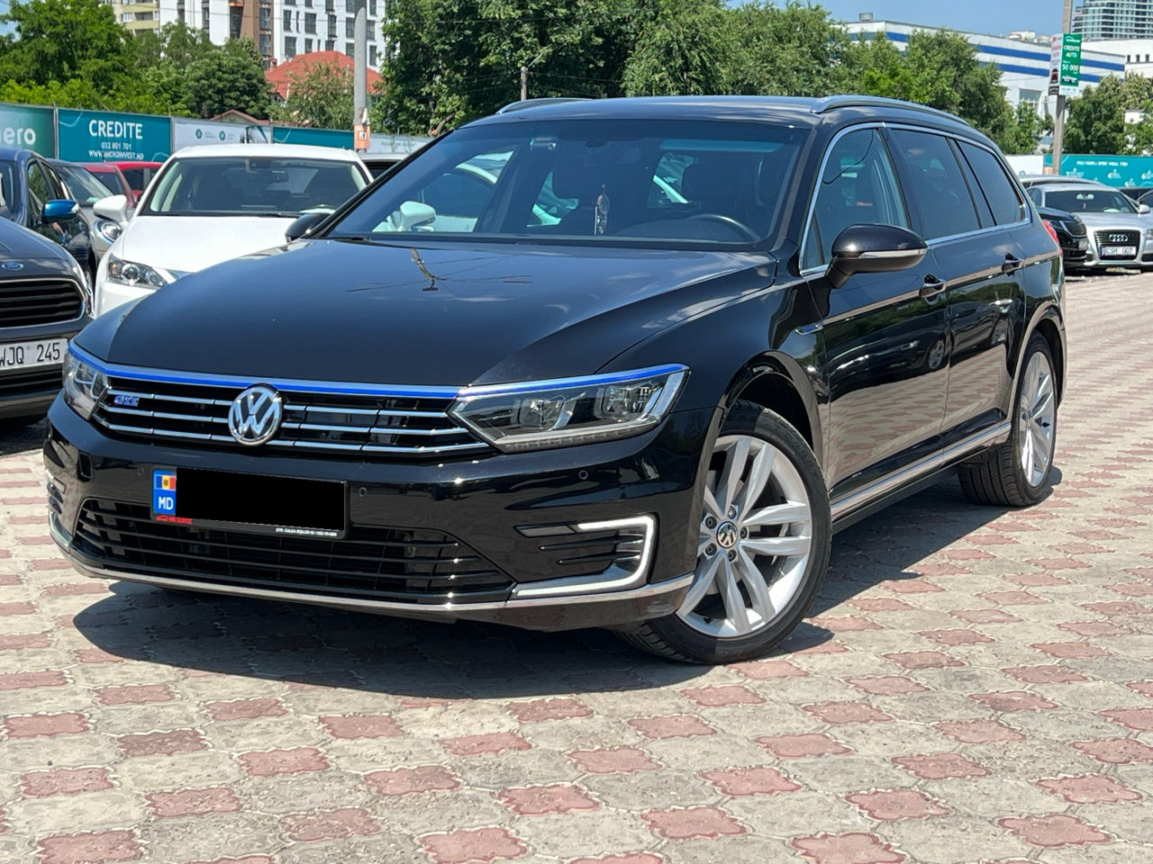 Volkswagen Passat foto 0