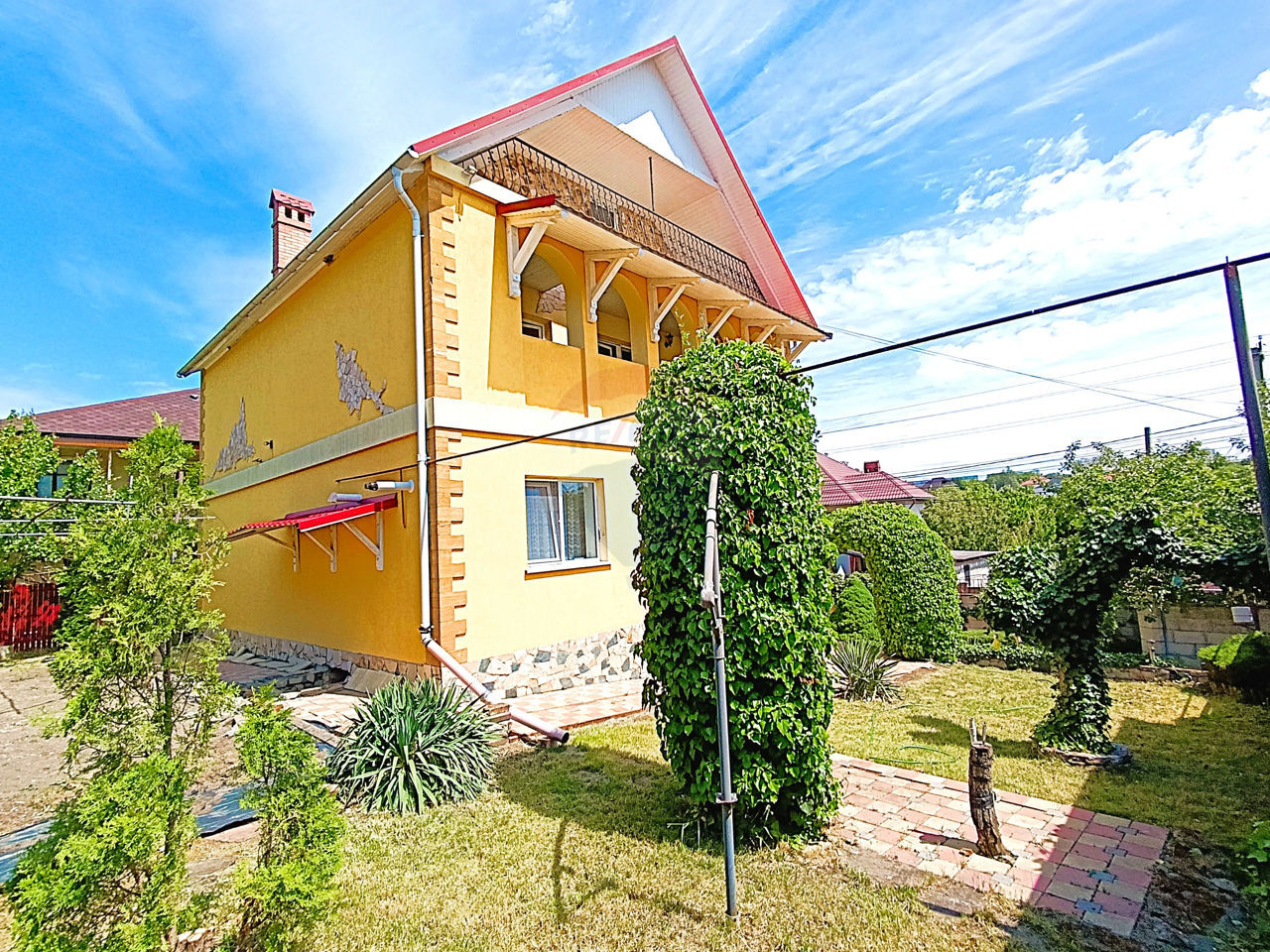 Refugiu Exclusivist în Codru – Casă cu 3 Dormitoare + Living, 195 m², 6 Ari, Gata de Locuit! фото 4