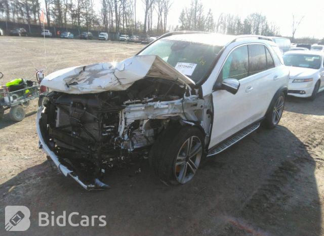 Mercedes-Benz Gle 450 2022 White 3.0L фото 1