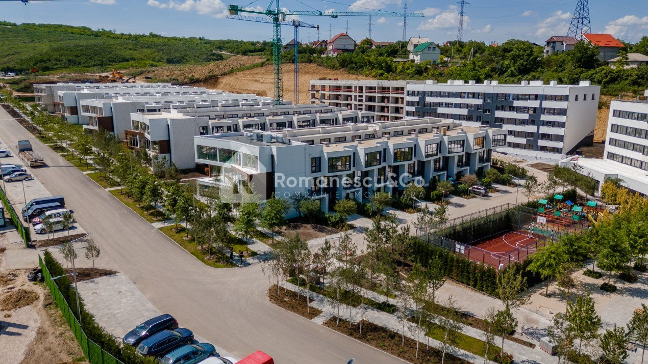 Vânzare Townhouse în complexul Hora Village, 3 nivele, 166 mp. foto 5