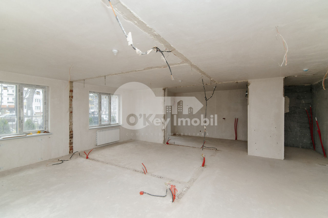 Spațiu comercial, Centru, str. Albișoara, 121800 euro! foto 3