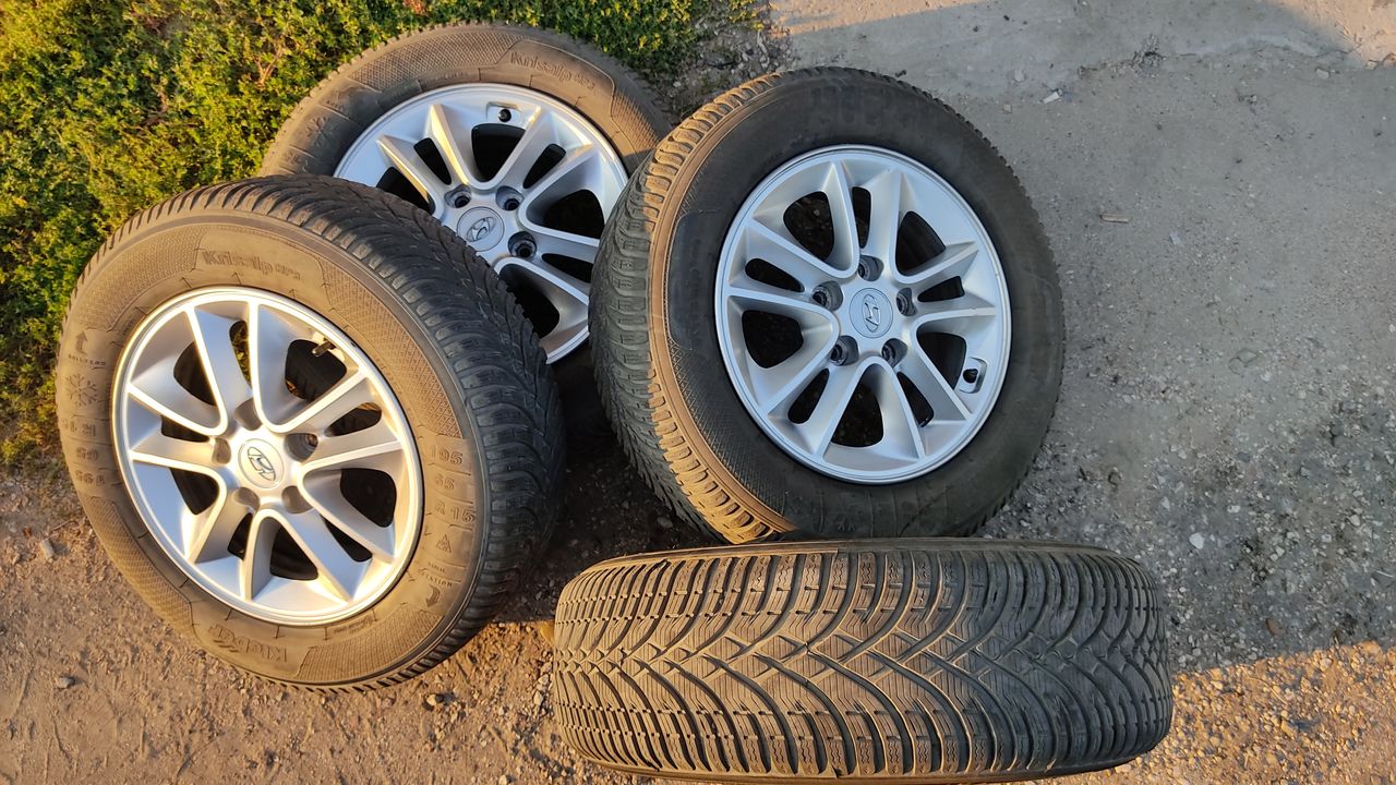 6.0Jx15, 5x114.3, Dia 67.1, ET43 + 195/65 R15