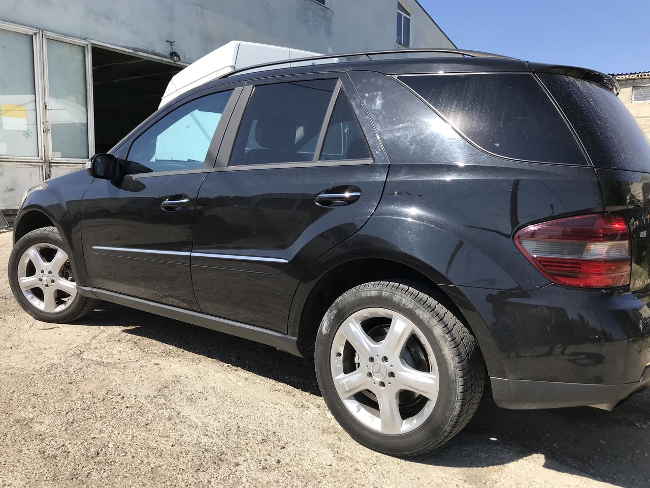 Dezmembrare Mercedes ML W164 320 CDI фото 1