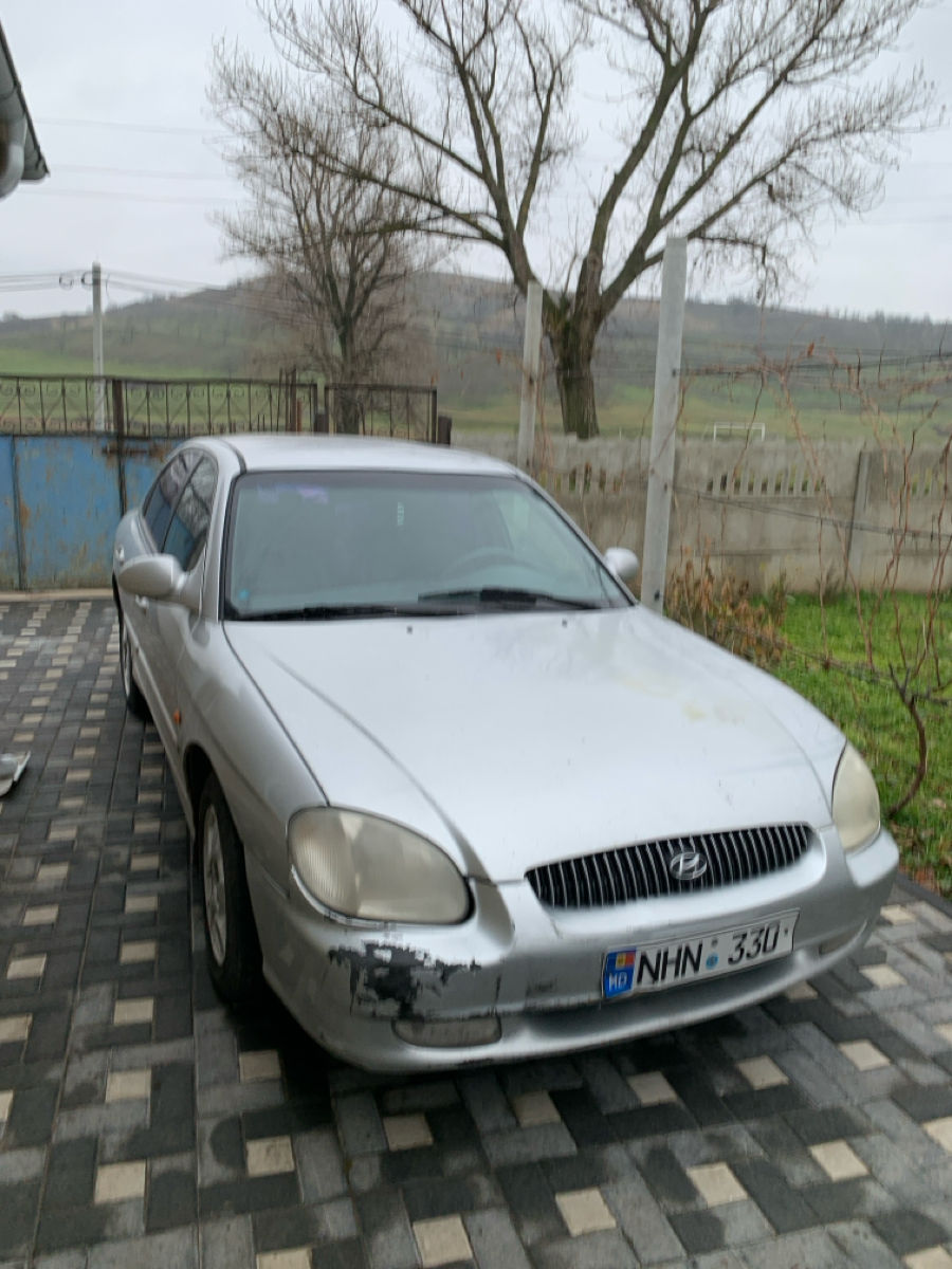 Hyundai Sonata foto 3