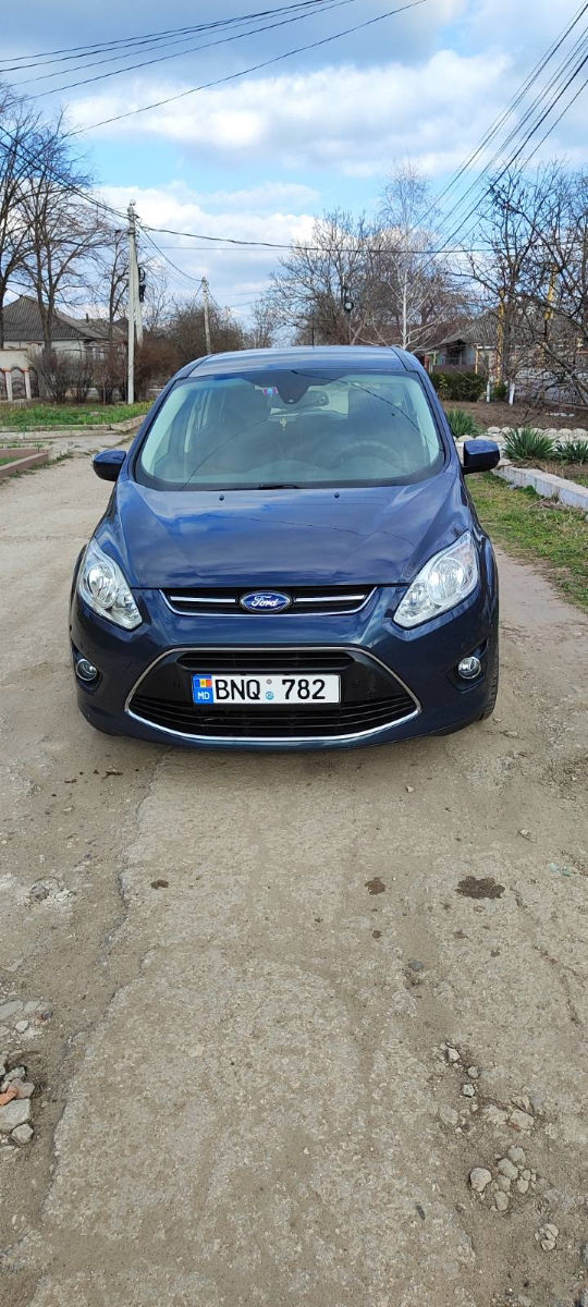 Ford Grand C-MAX foto 1