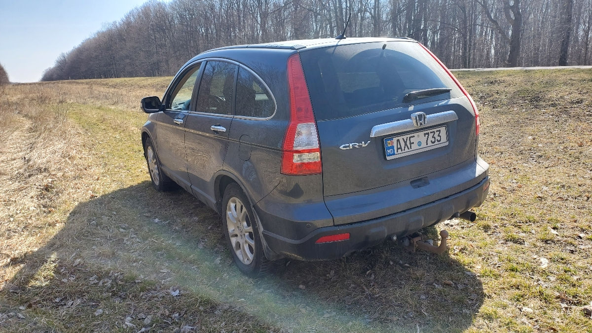 Honda CR-V foto 2