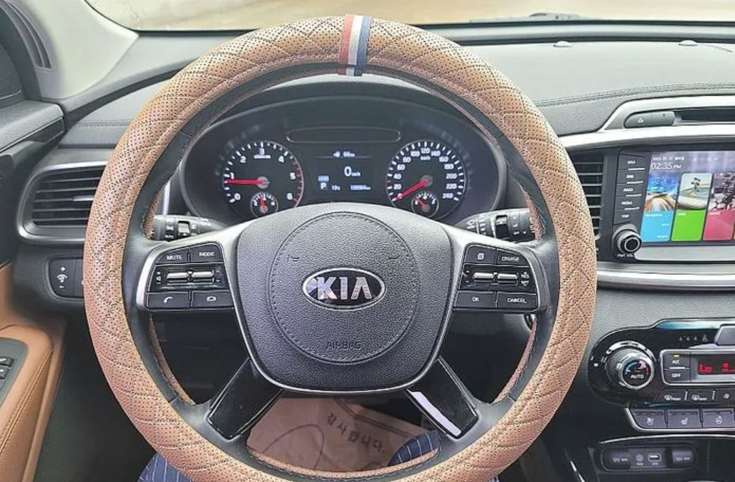 KIA Sorento foto 4