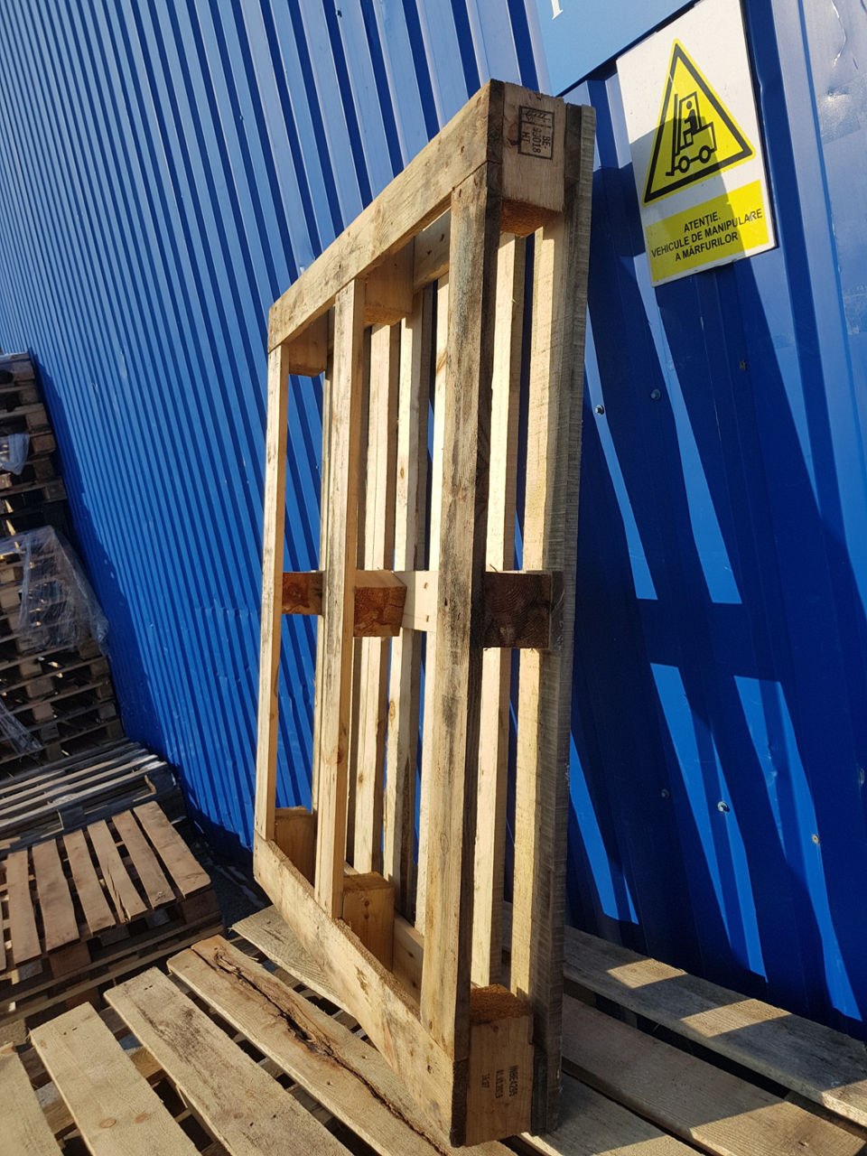 Покупаем для производства паллеты 1000x1200 с обвязкой,на постоянной ...