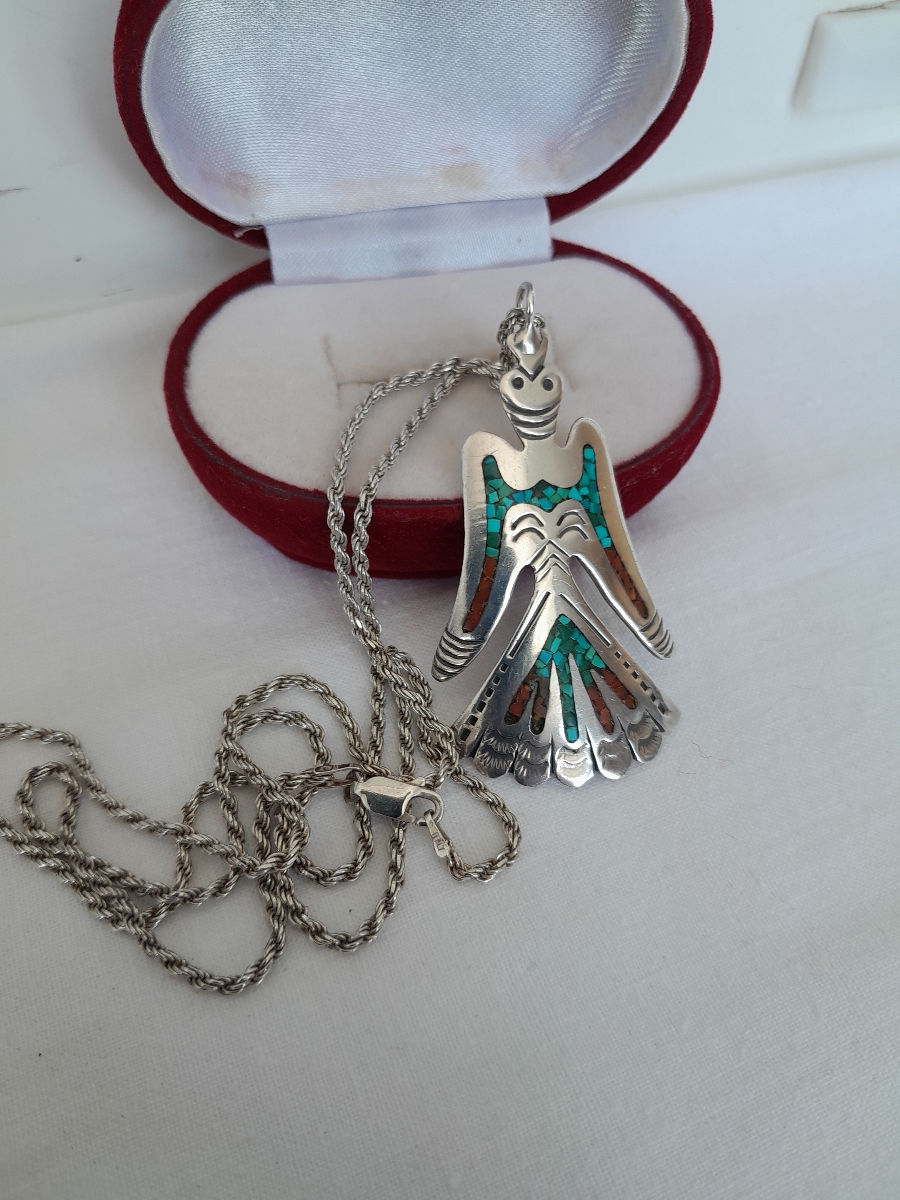 Цепочка с кулоном, антик