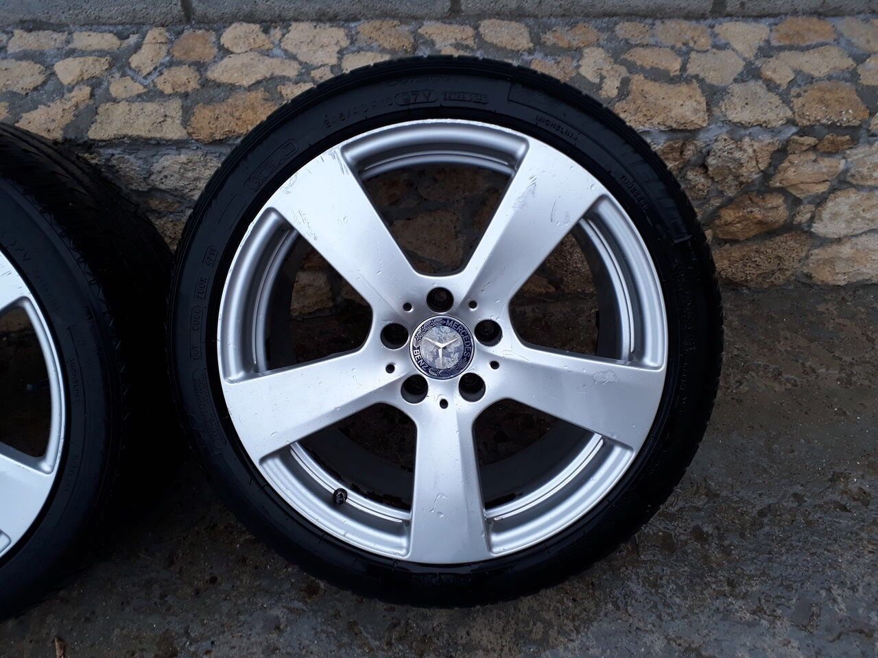 R18 Mercedes Original + 245/40 R 18 Michelin Iarna