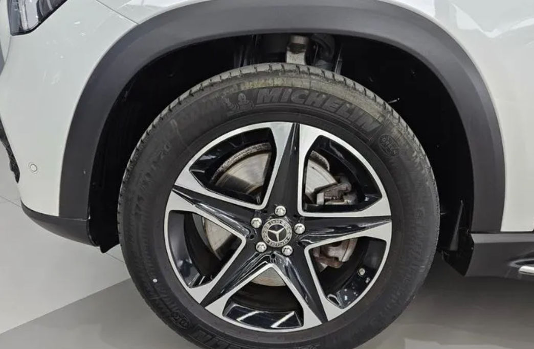 Mercedes GLE foto 2