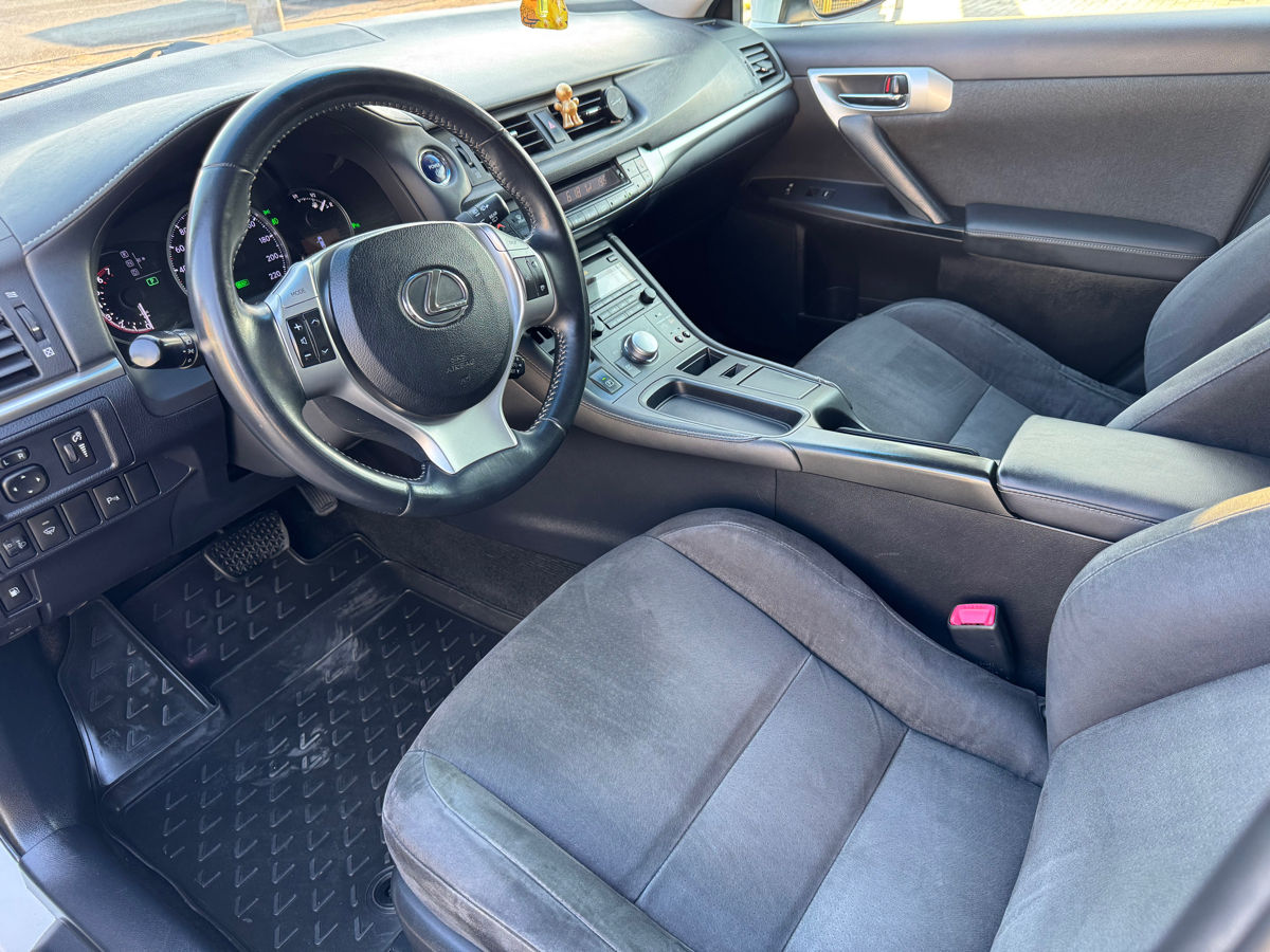 Lexus CT Series foto 6