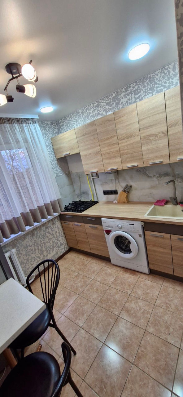 Apartament cu 1 cameră, 36 m², 8 cartier, Bălți foto 2