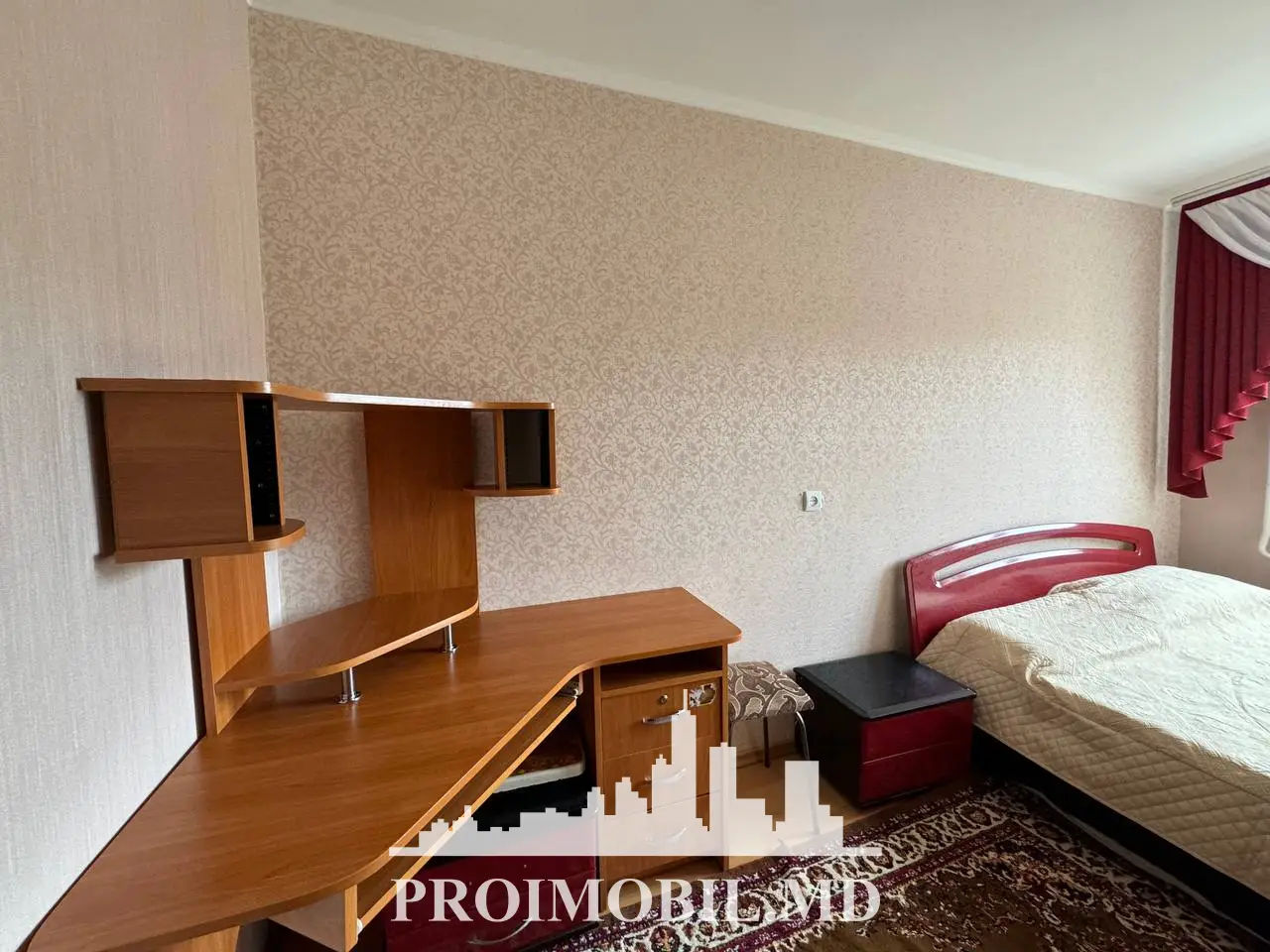 Apartament cu 3 camere, 75 m², Buiucani, Chișinău foto 3