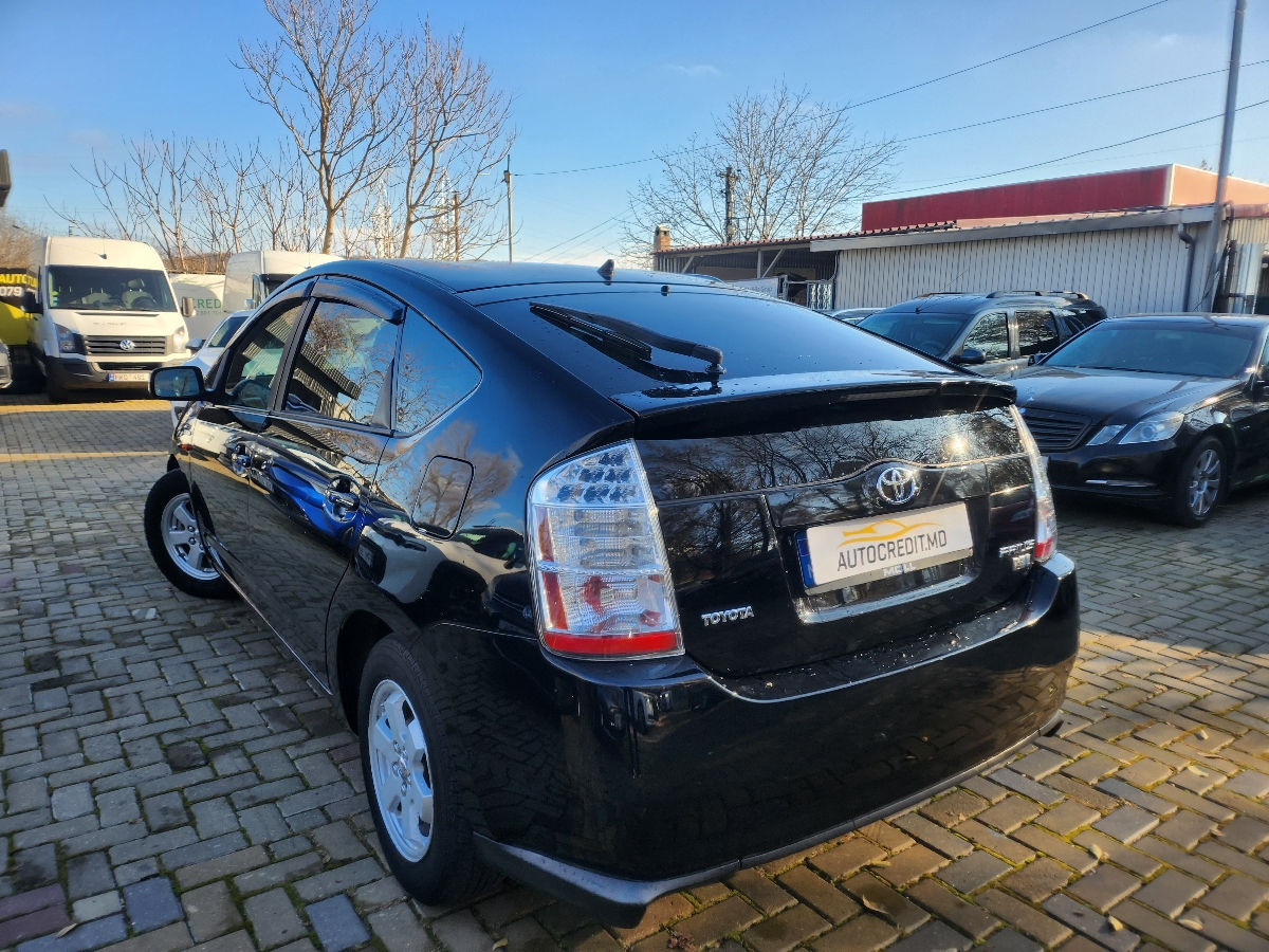 Toyota Prius foto 11