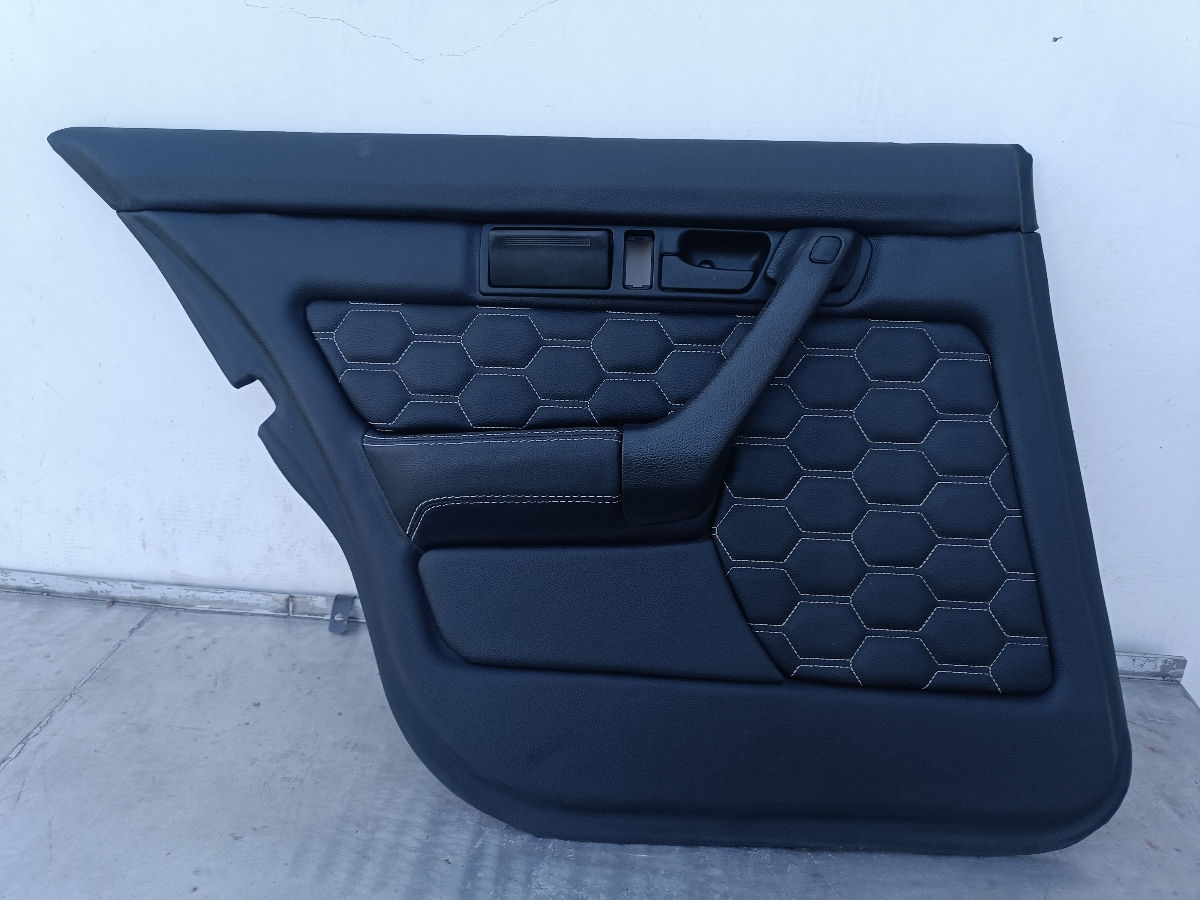 Dezmembrez bmw e34 2.5tds 2.4td foto 3