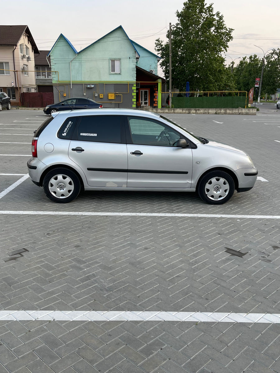 Volkswagen Polo фото 1