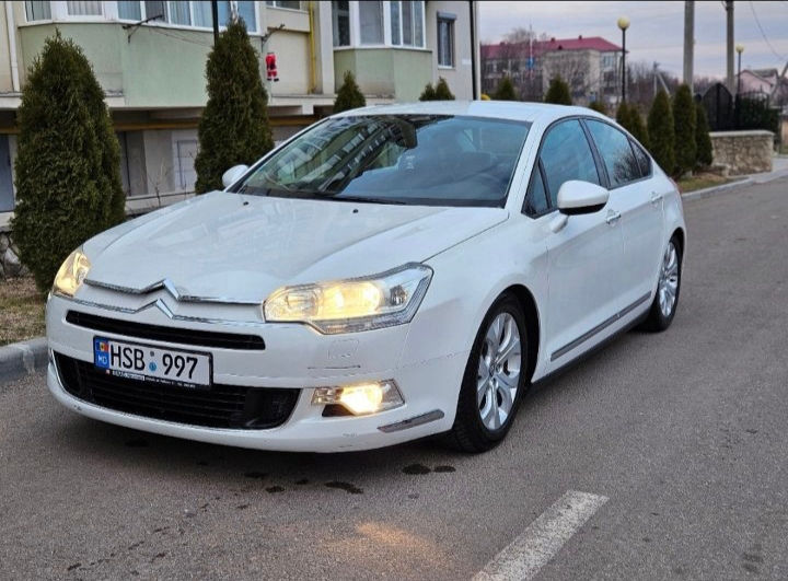 Citroen C5 2011 г. с пробегом 65000 км, Бензин, 10000 €