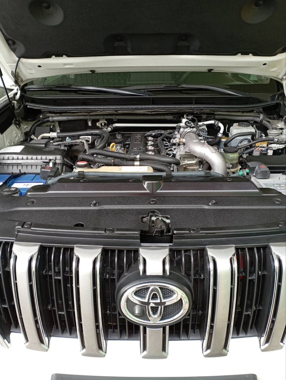 Toyota Land Cruiser Prado foto 5