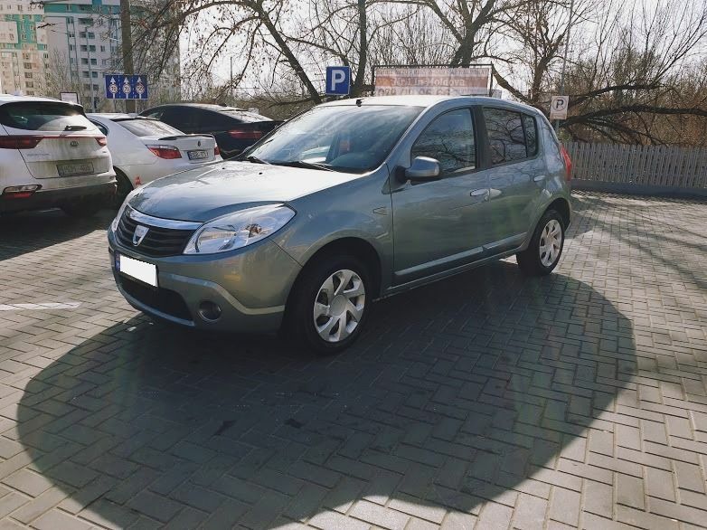 Chirie auto / rent a car / авто прокат  chisinau (aeroport - botanica - centru) foto 6