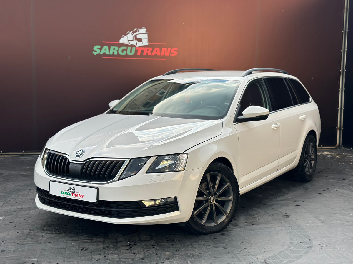Skoda Octavia фото 0