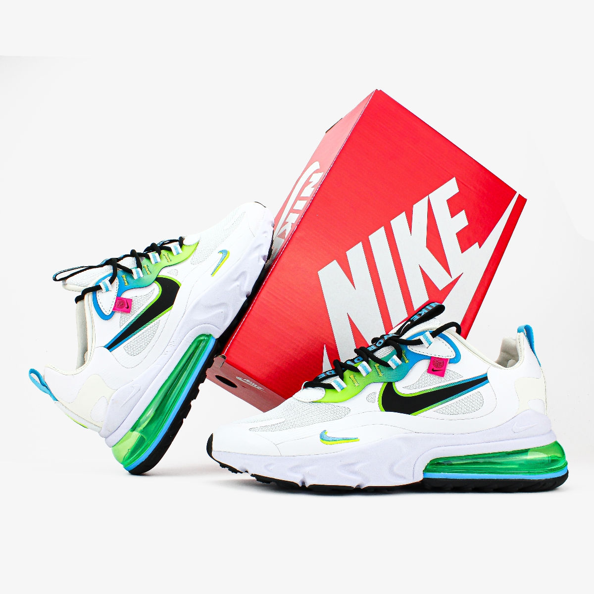 Nike Air Max 270 React White/Green фото 3