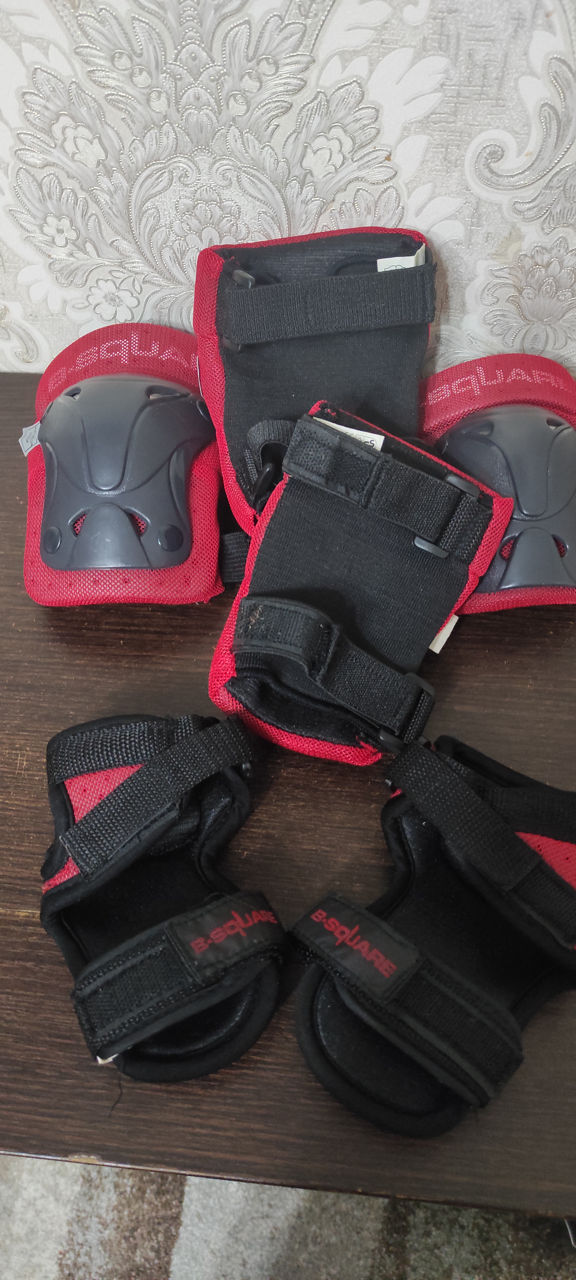 Vind protectie pentru role/продам защиту для роликов