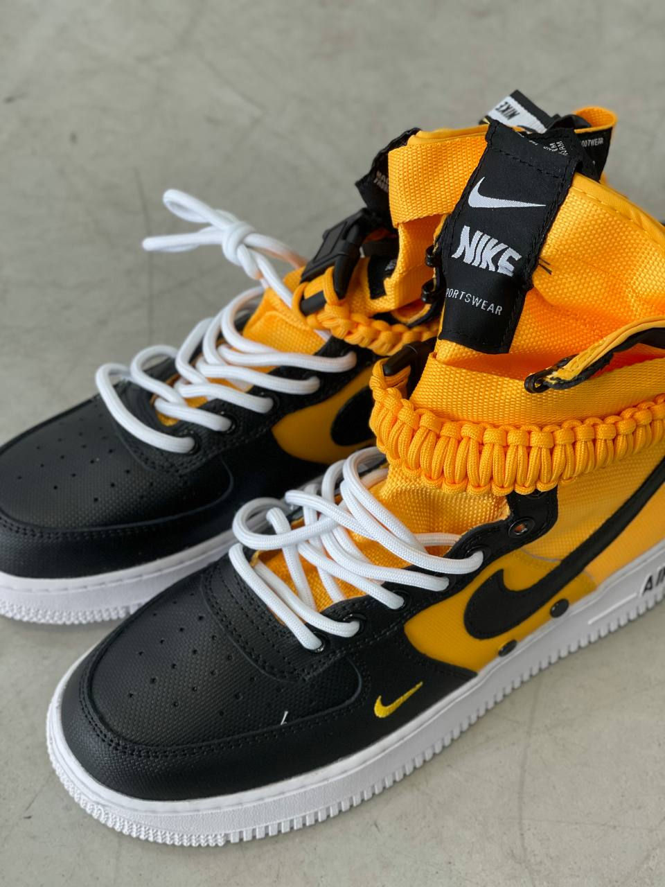 Nike SF Air Force 1 High Special Field Poze reale foto 1