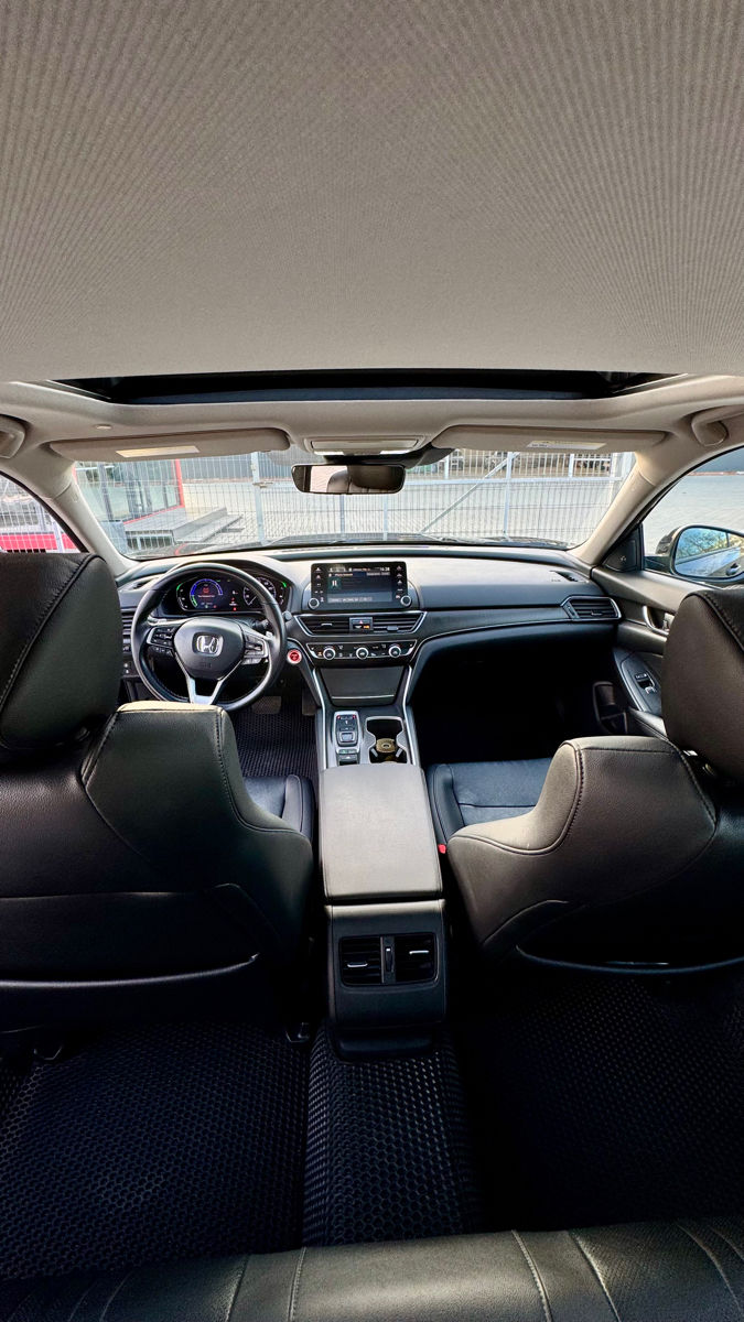 Honda Accord фото 5