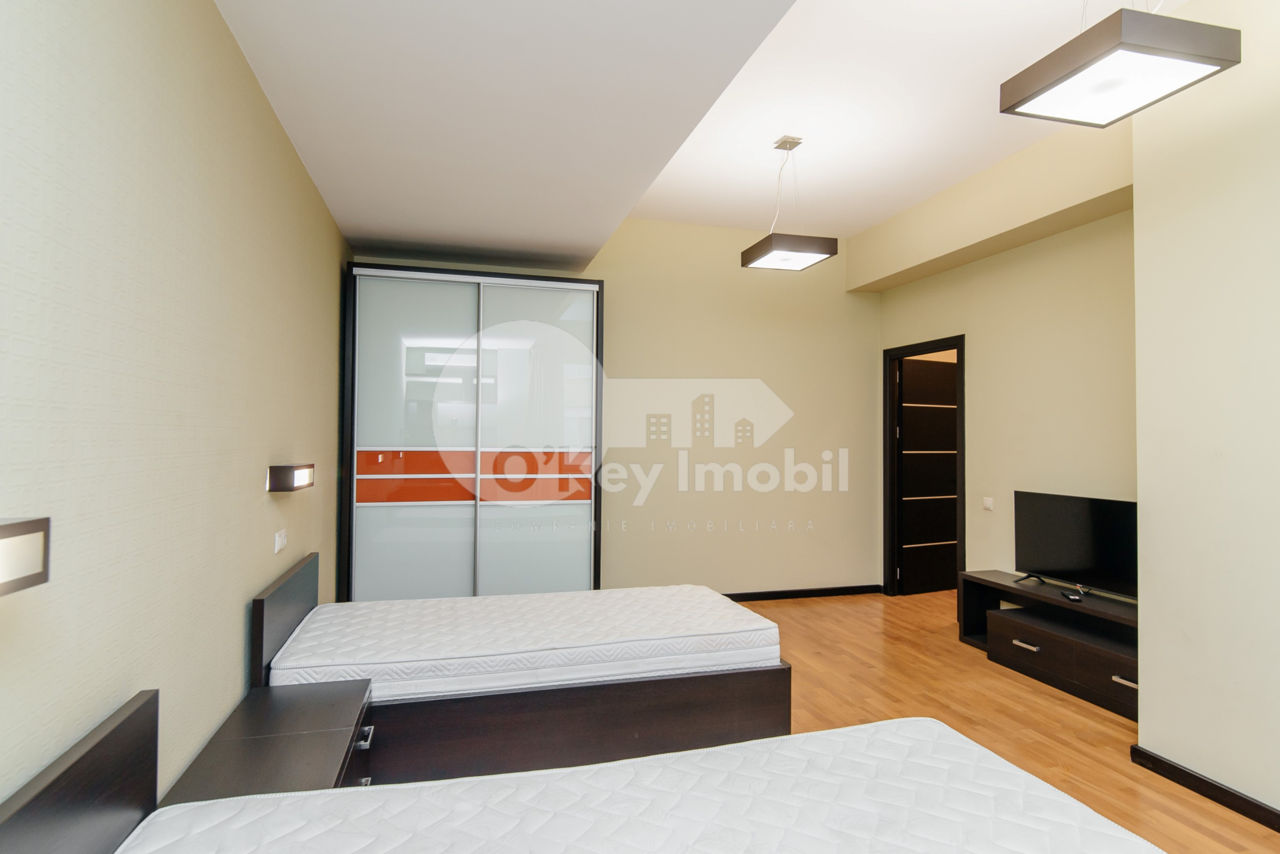 Apartament cu 3 camere, 130 m², Centru, Chișinău foto 17