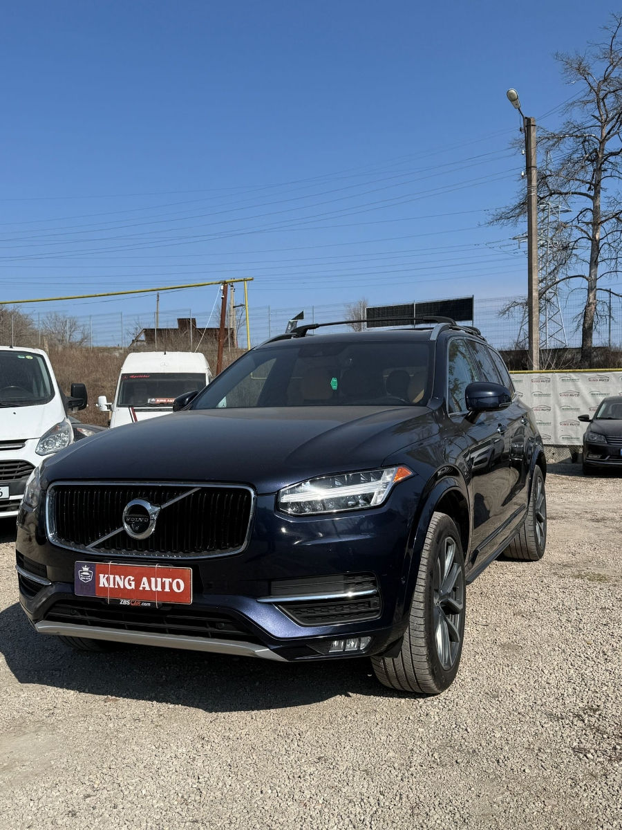 VolvoXC90