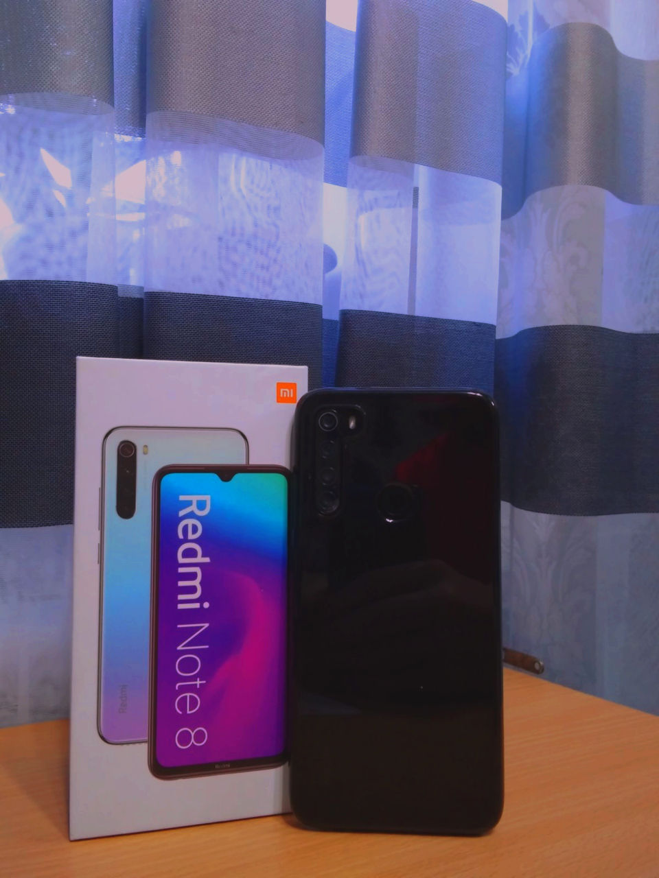 Продам Телефон Xiaomi Redmi Note 8