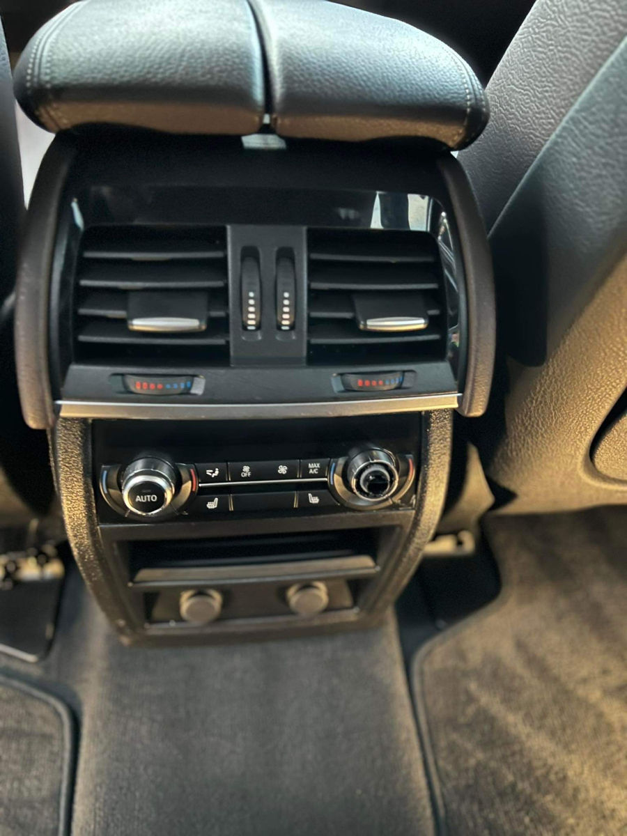 BMW X5 foto 10