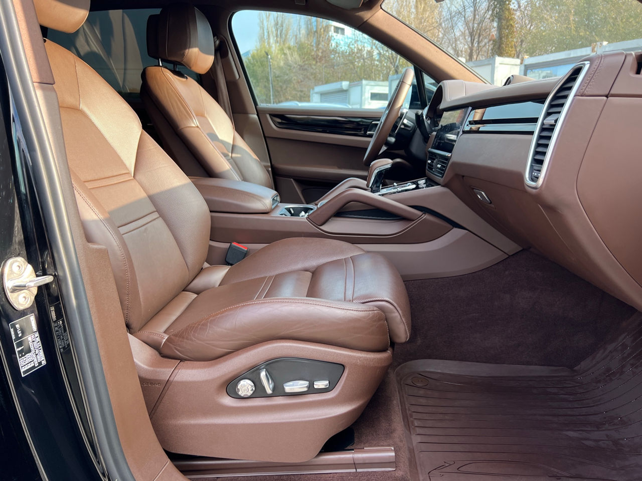 Porsche Cayenne foto 13