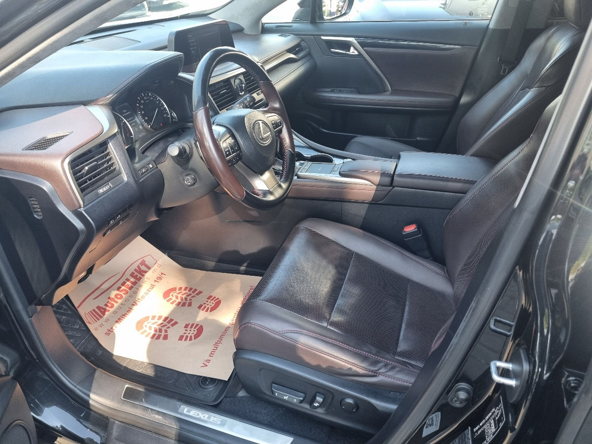 Lexus RX Series 2022 photo 9